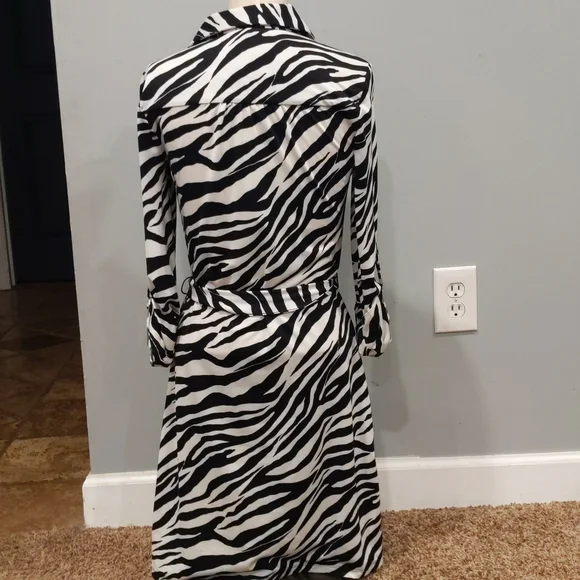Long sleeve shirt dress INC small zebra print - Picture 4 of 5